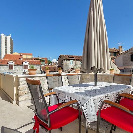 Apartman Sv Petar Stari U Centru Splita Exterior photo