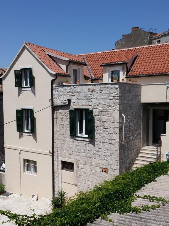 Apartman Sv Petar Stari U Centru Splita Exterior photo