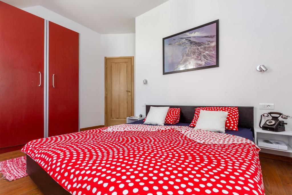 Apartman Sv Petar Stari U Centru Splita Exterior photo