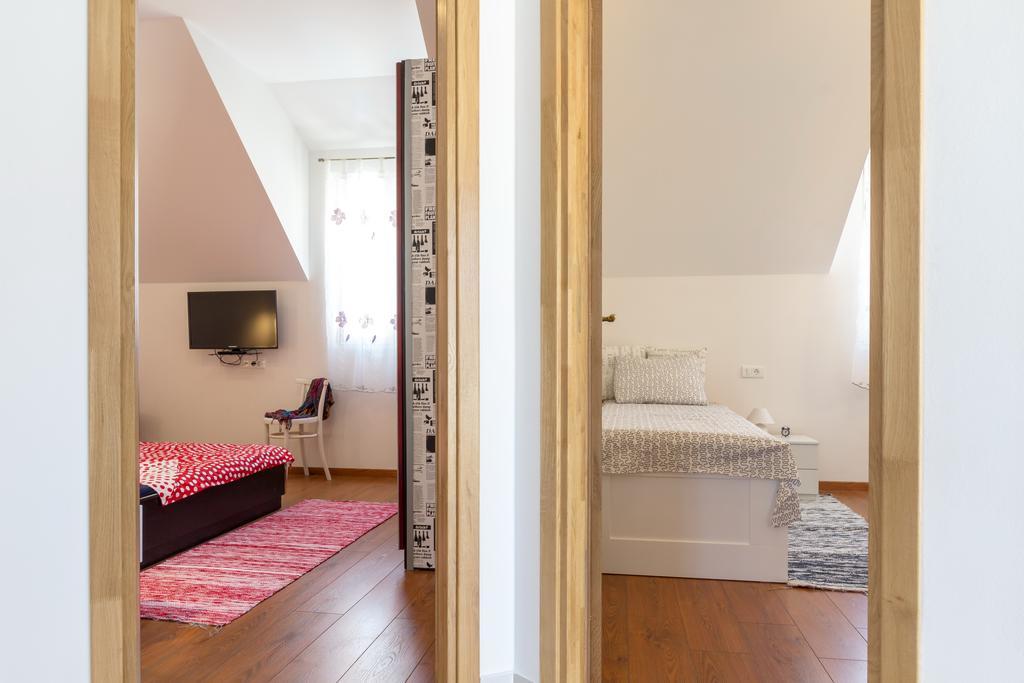 Apartman Sv Petar Stari U Centru Splita Exterior photo