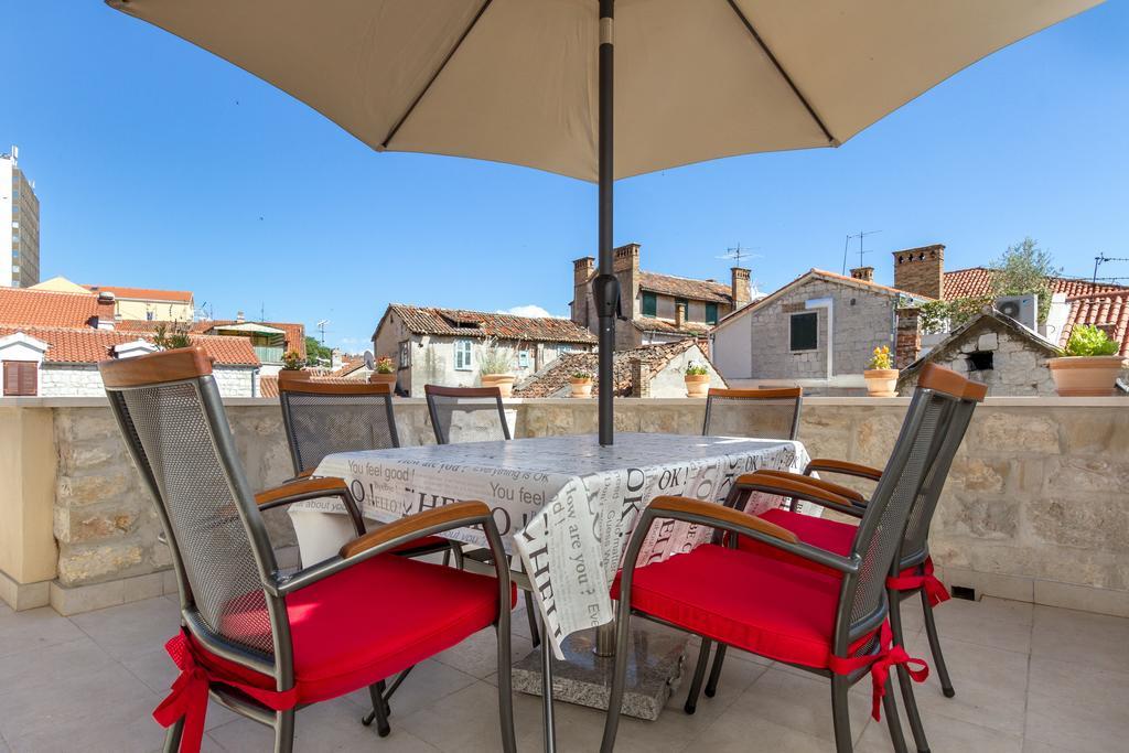 Apartman Sv Petar Stari U Centru Splita Exterior photo