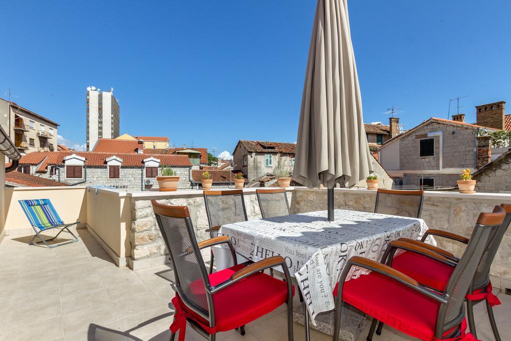 Apartman Sv Petar Stari U Centru Splita Exterior photo